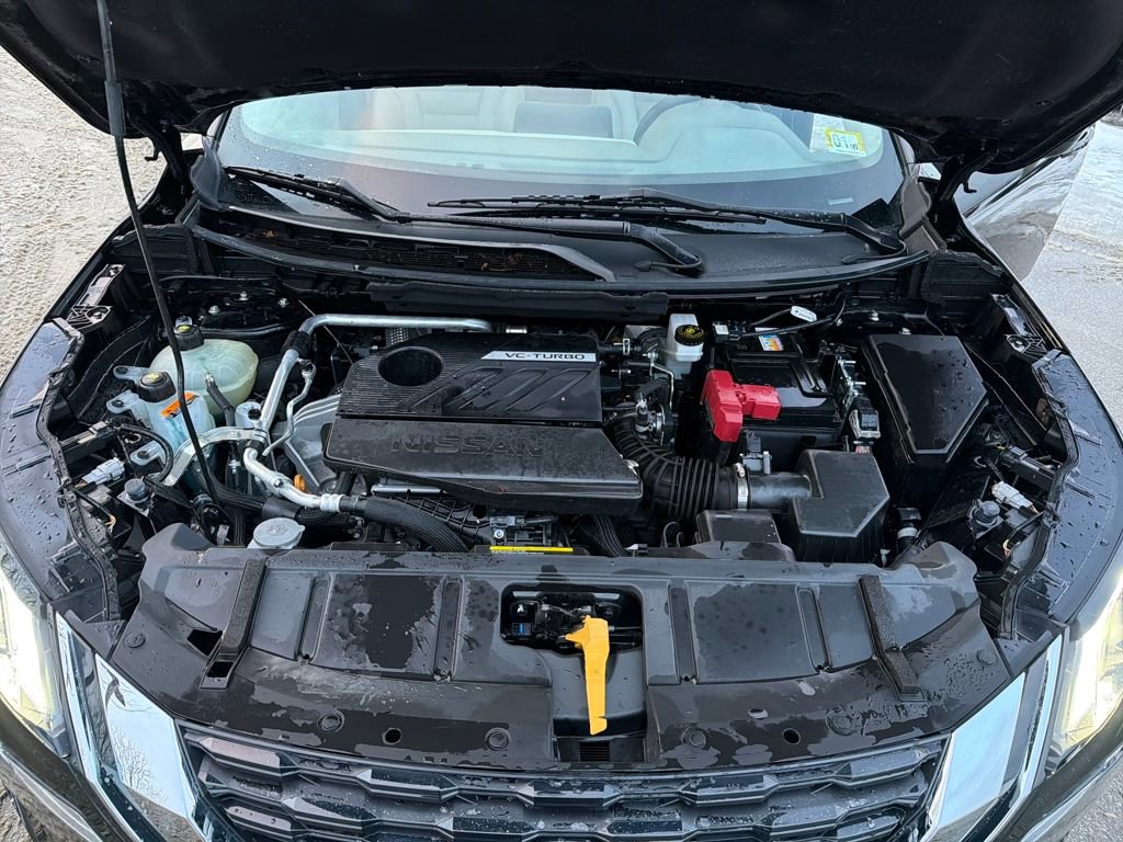 Used 2023 Nissan Rogue SV w/ SV Premium B Package image 40