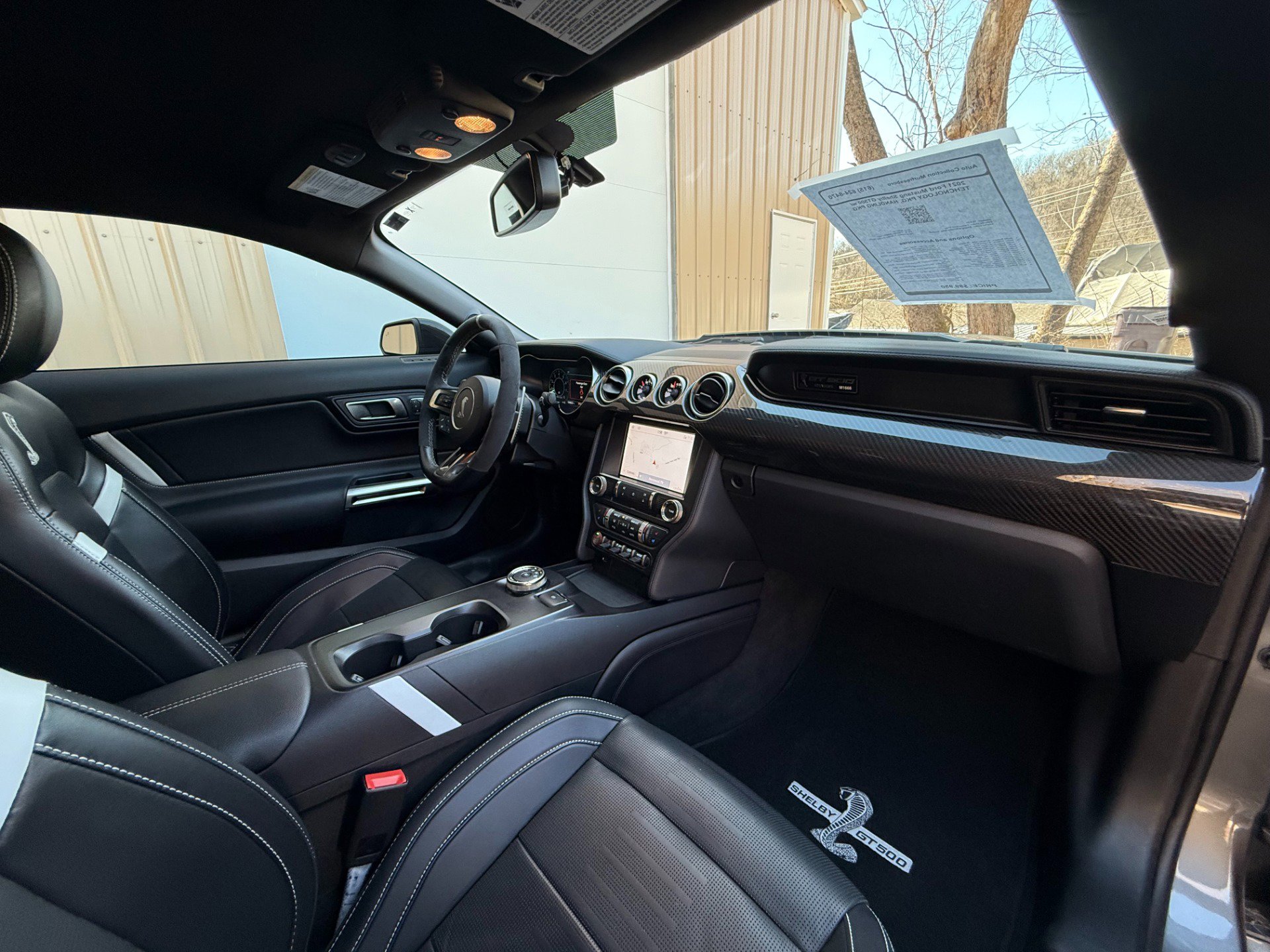 Used 2021 Ford Mustang Shelby GT500 w/ Technology Package image 19