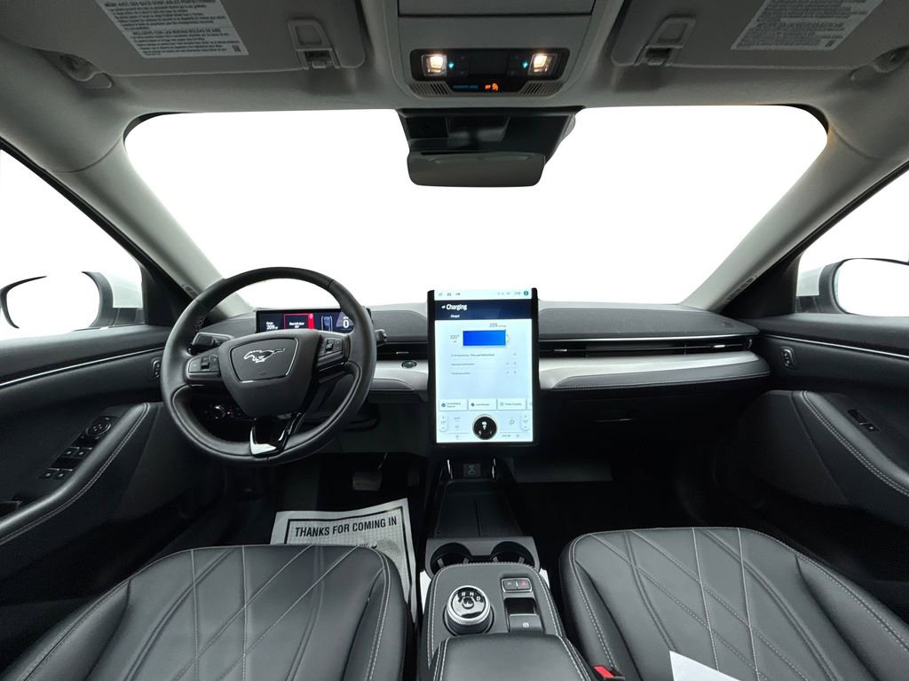 Used 2022 Ford Mustang Mach-E Select image 16