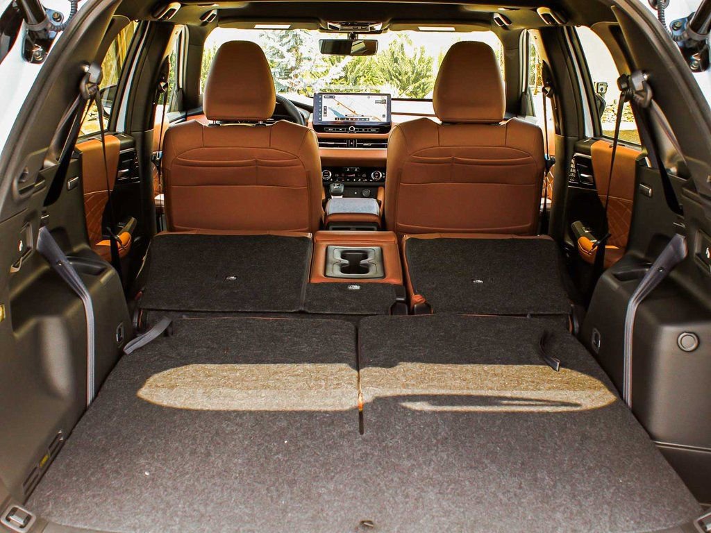 New 2025 Mitsubishi Outlander SEL image 50