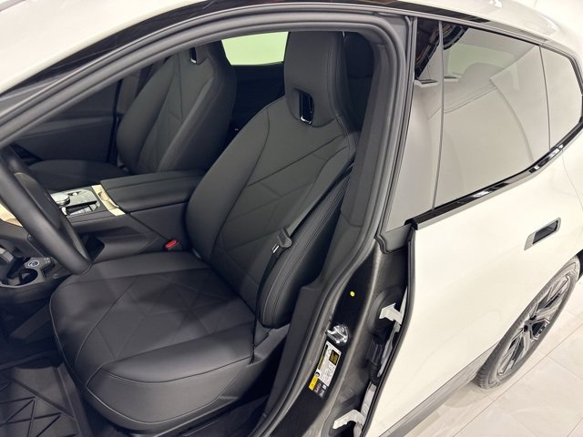 Used 2025 BMW iX xDrive50 w/ Sport Package image 13