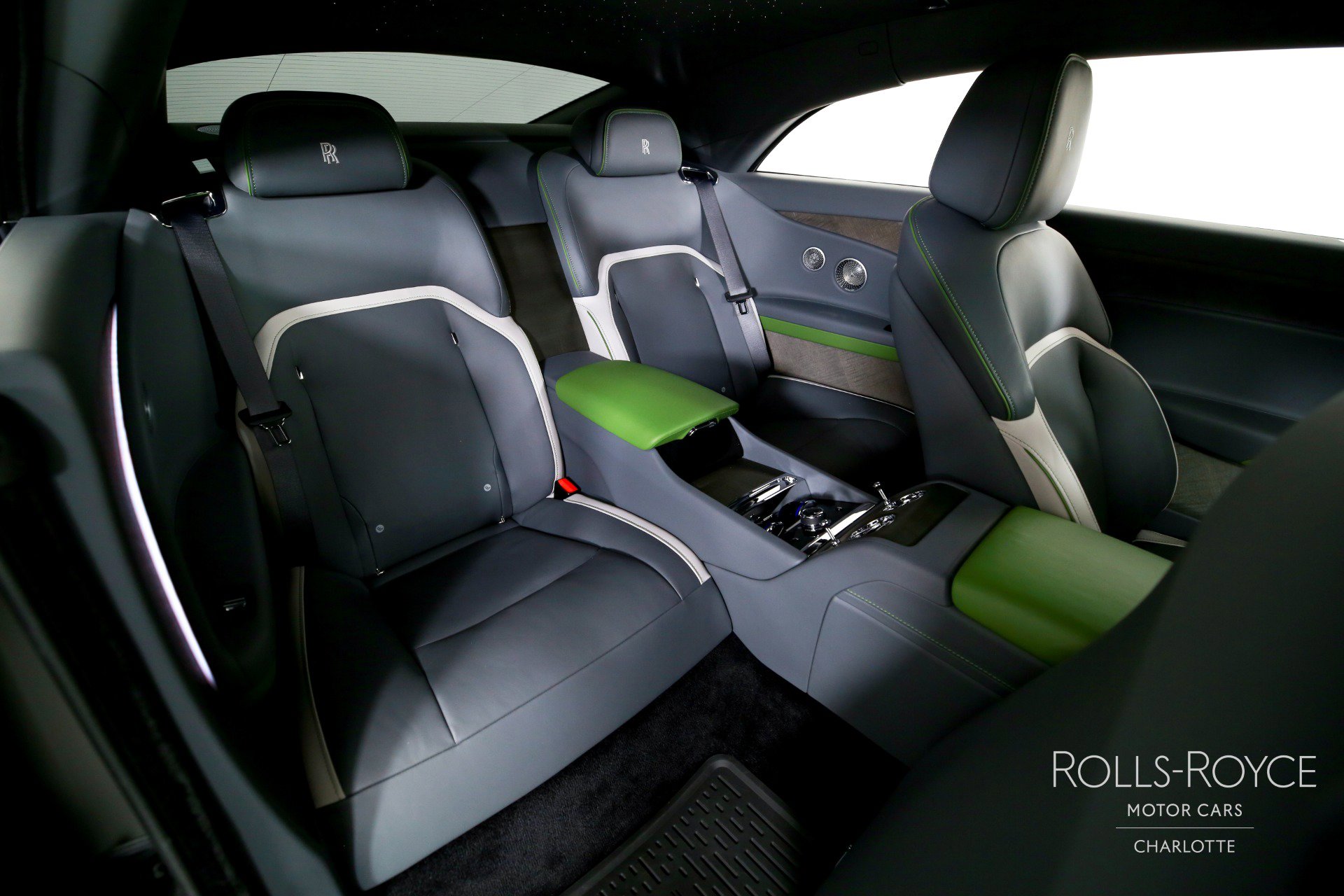 Used 2024 Rolls-Royce Spectre w/ Spectre Launch Package image 27