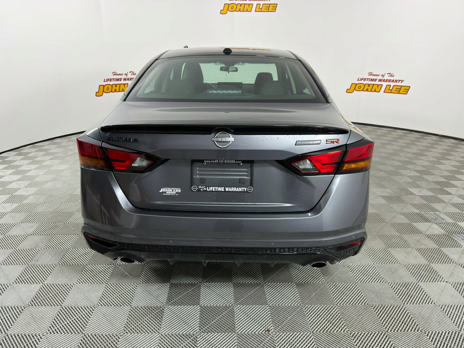 New 2026 Nissan Altima 2.5 SR w/ SR Midnight Edition Package FWD image 4