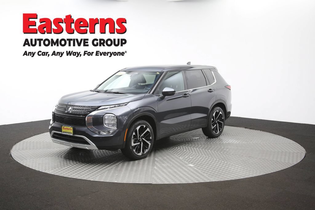 Used 2024 Mitsubishi Outlander SE FWD image 57