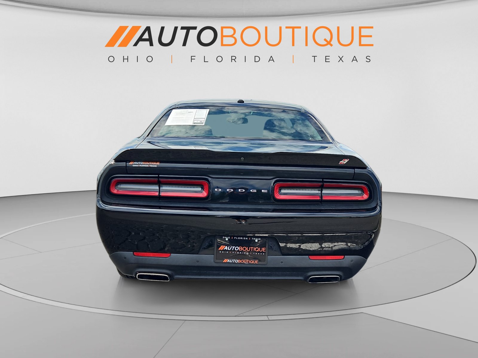 Used 2022 Dodge Challenger GT AWD/4WD image 4