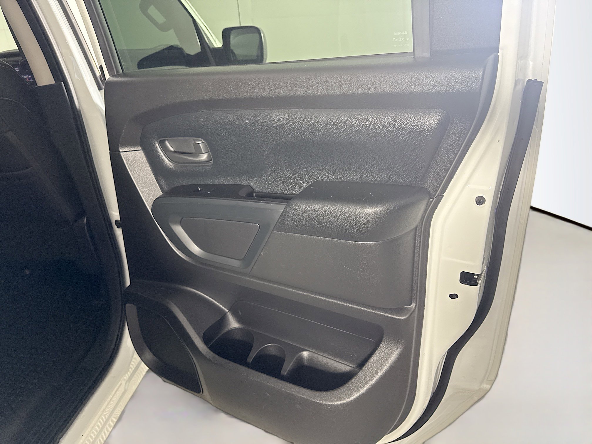 Used 2019 Nissan Titan S w/ S Utility Package image 28