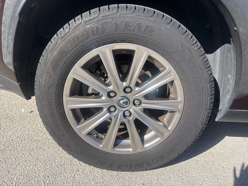 Used 2019 Lexus NX 300 FWD image 9