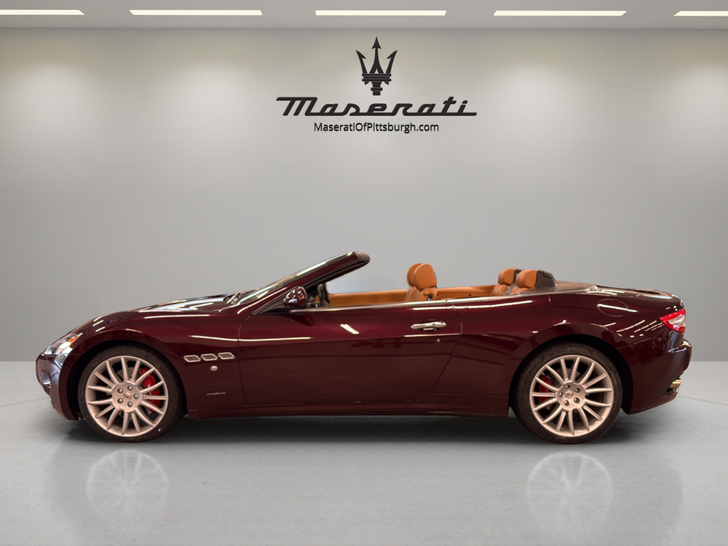 Used 2015 Maserati GranTurismo Convertible RWD image 9