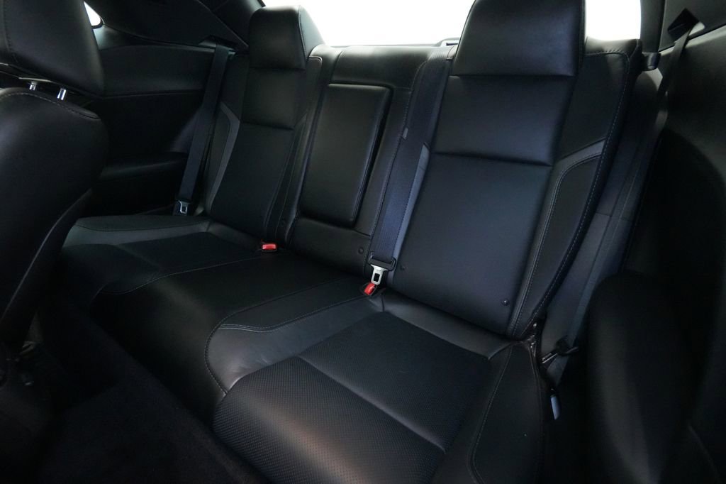 Used 2018 Dodge Challenger SXT Plus image 20