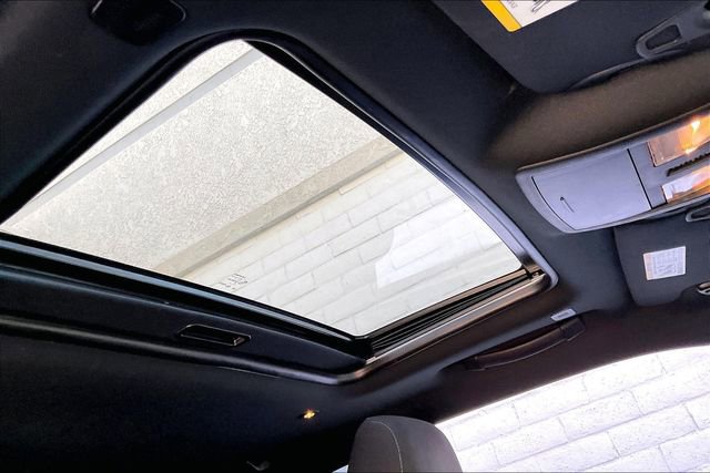 Used 2020 Dodge Challenger R/T Scat Pack RWD image 29