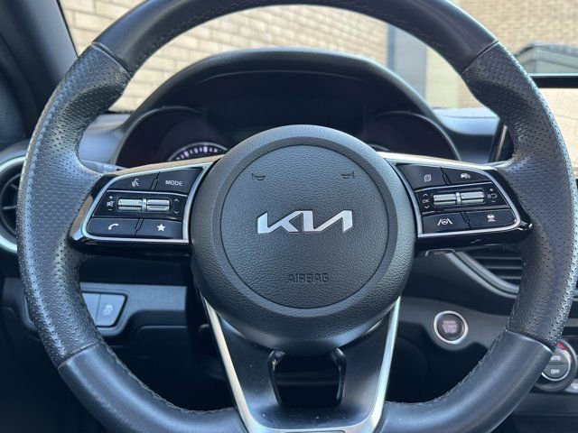 Used 2023 Kia Forte GT-Line w/ GT-Line Premium Package image 25