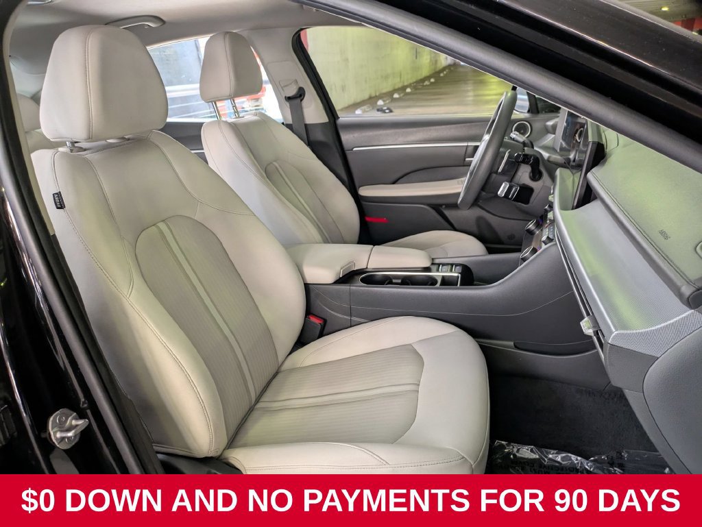 Used 2025 Hyundai Sonata SEL FWD image 28