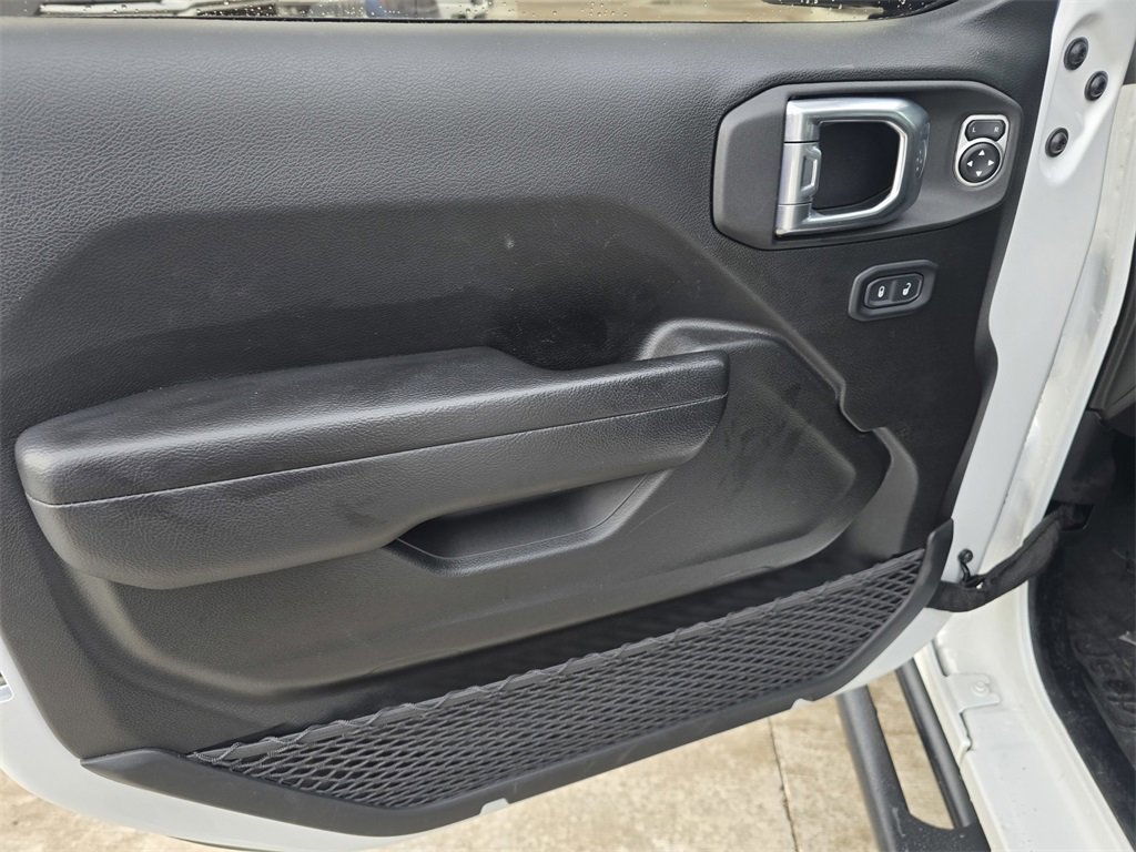 Used 2024 Jeep Wrangler Sport S image 20