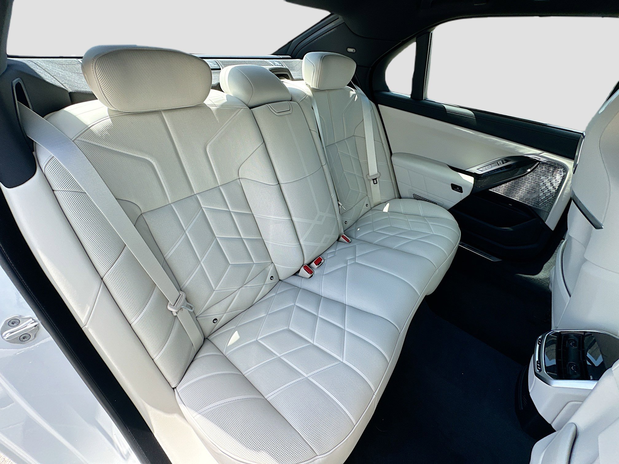 New 2026 BMW 760i xDrive w/ Executive Package AWD/4WD image 21