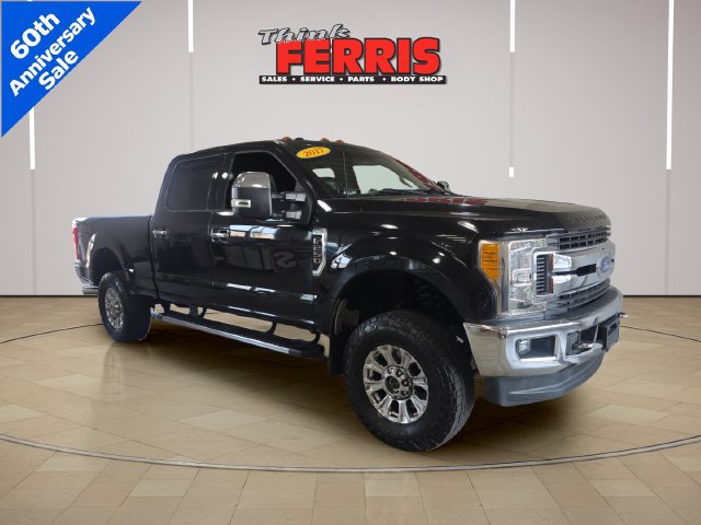 Used 2017 Ford F250 XLT w/ XLT Premium Package AWD/4WD image 7