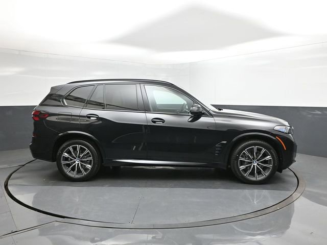 New 2026 BMW X5 xDrive40i w/ M Sport Package image 26