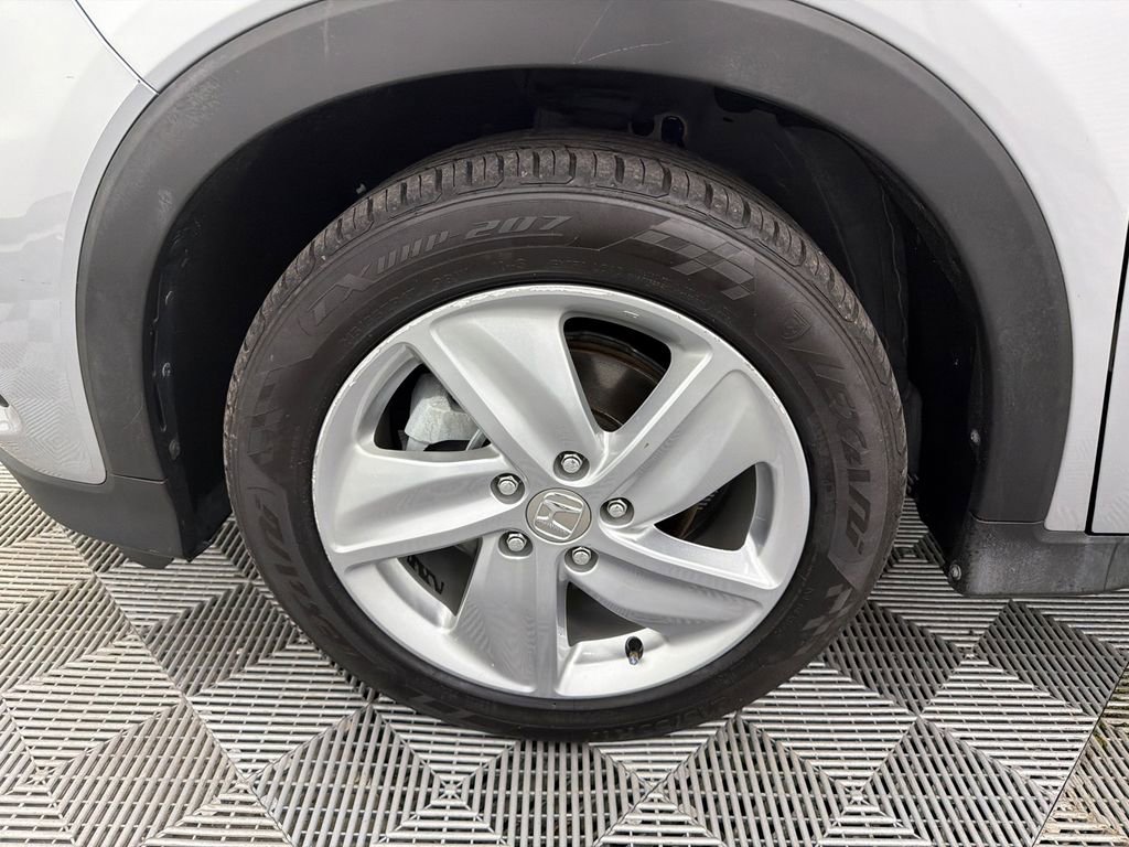 Used 2019 Honda HR-V EX-L image 12