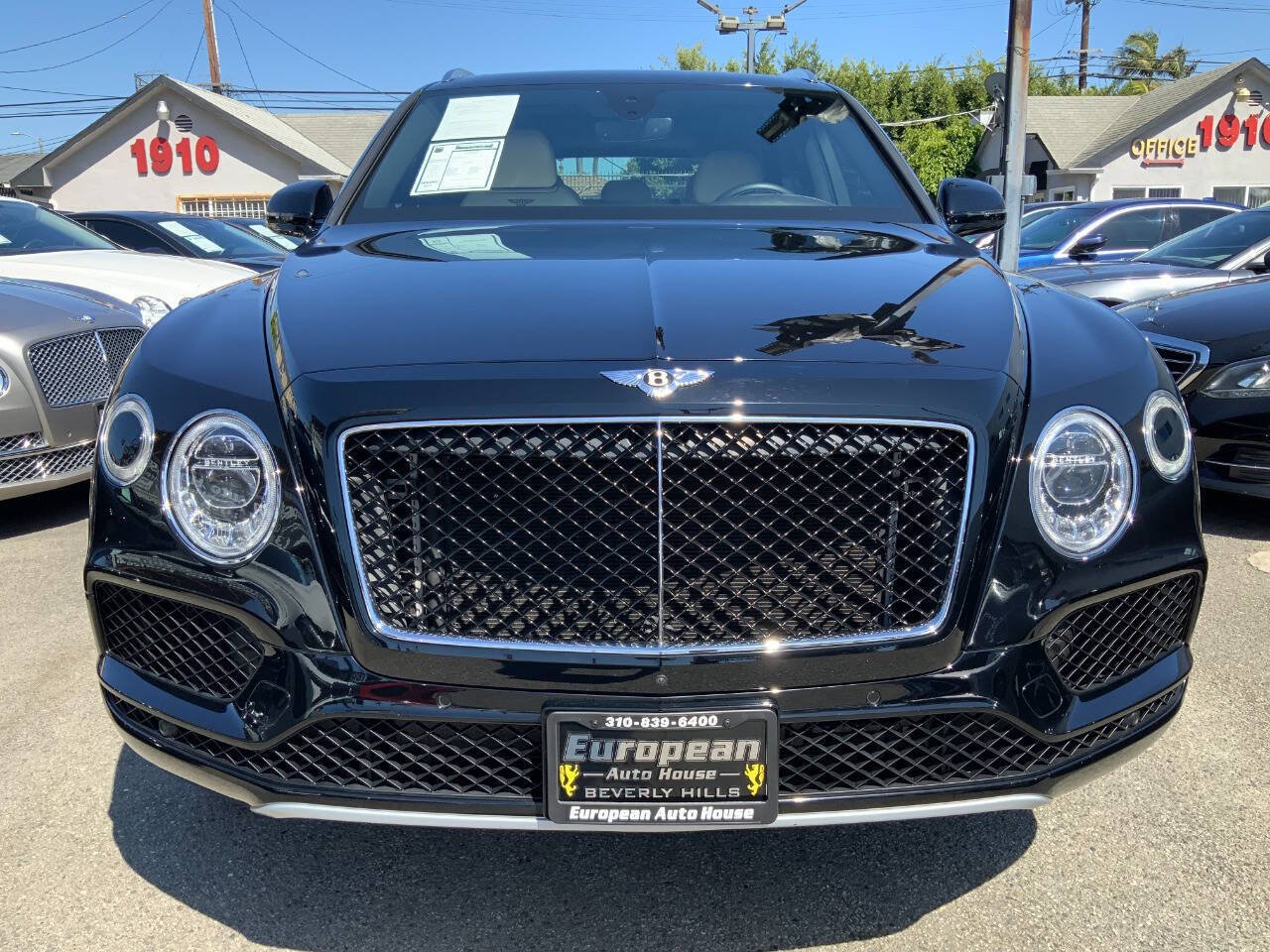 Used 2019 Bentley Bentayga AWD/4WD image 2
