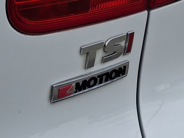 Used 2017 Volkswagen Tiguan S AWD/4WD image 30