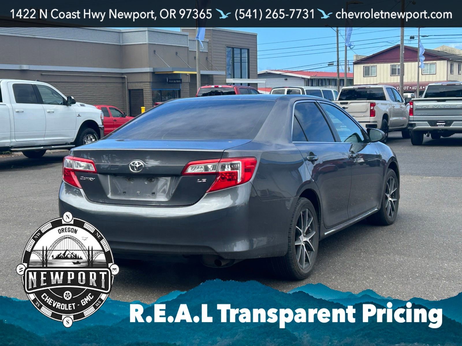 Used 2014 Toyota Camry LE FWD image 7