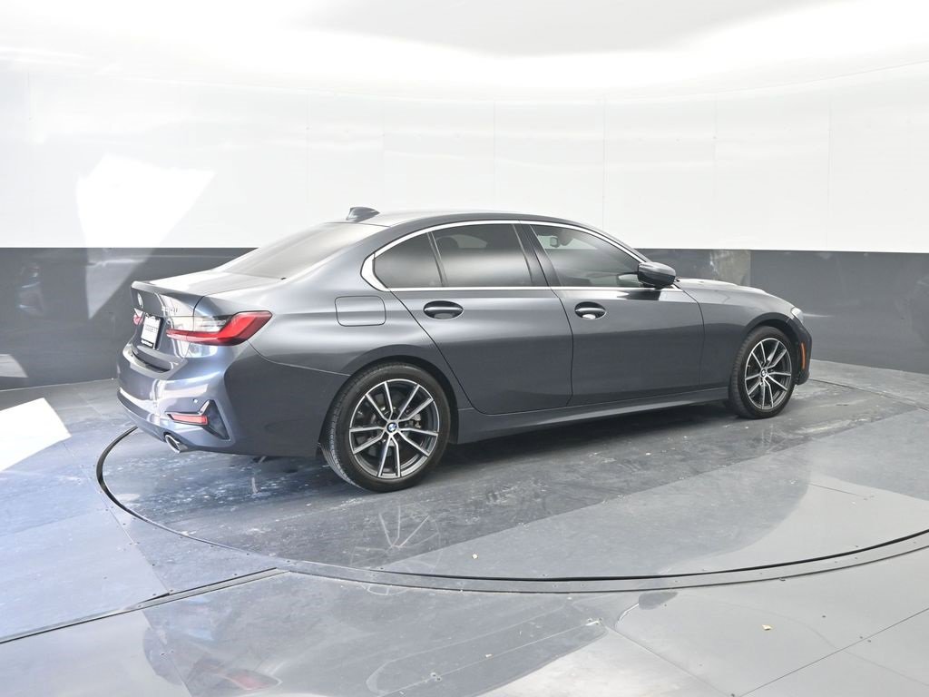 Used 2022 BMW 330i Sedan image 15