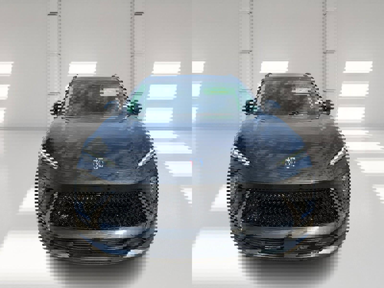 New 2025 Buick Envision Sport Touring image 2