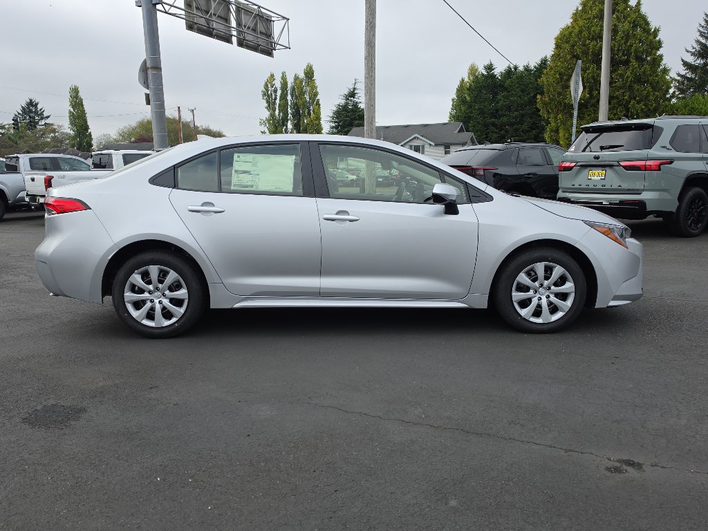 New 2027 Toyota Corolla LE FWD image 7