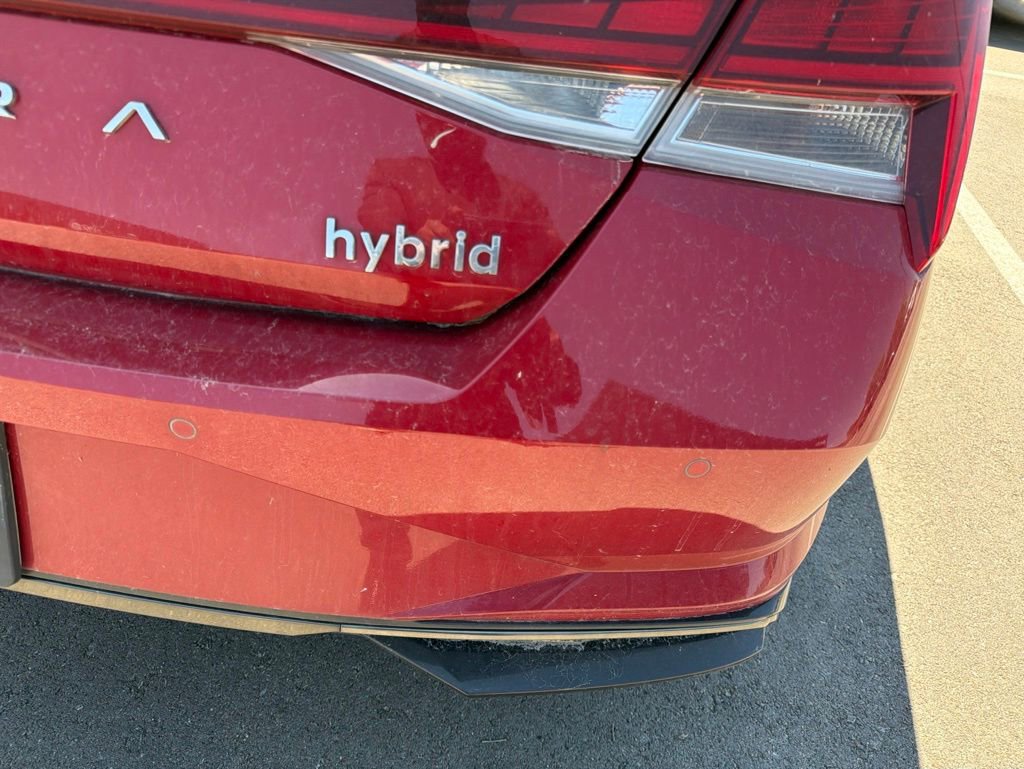 Certified 2023 Hyundai Elantra Limited w/ Cargo Package FWD image 6