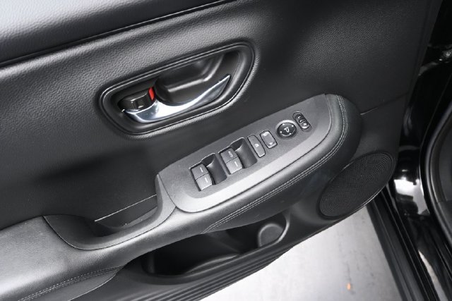 Used 2024 Honda HR-V LX image 13