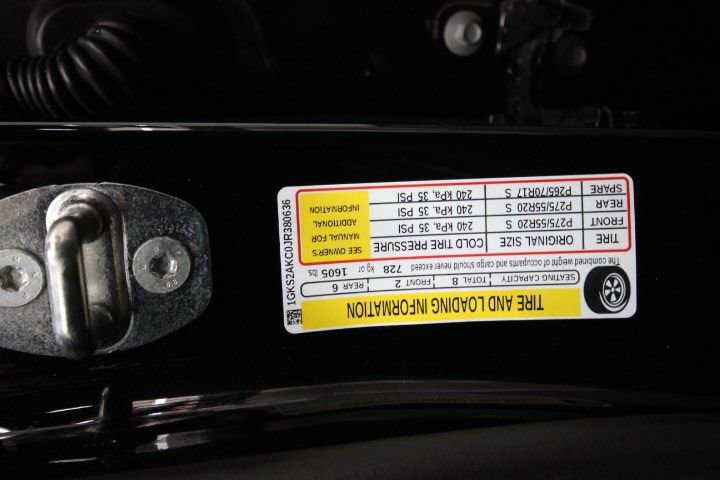 Used 2018 GMC Yukon SLE w/ SLE Value Package image 24