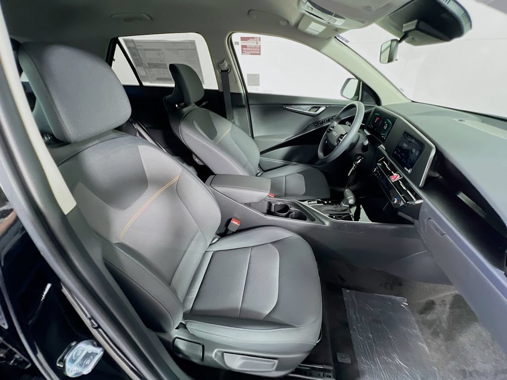 New 2026 Kia Niro LX FWD image 22