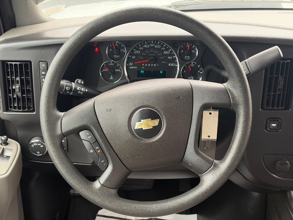 Used 2024 Chevrolet Express 3500 LT w/ LT Preferred Equipment Group RWD image 9