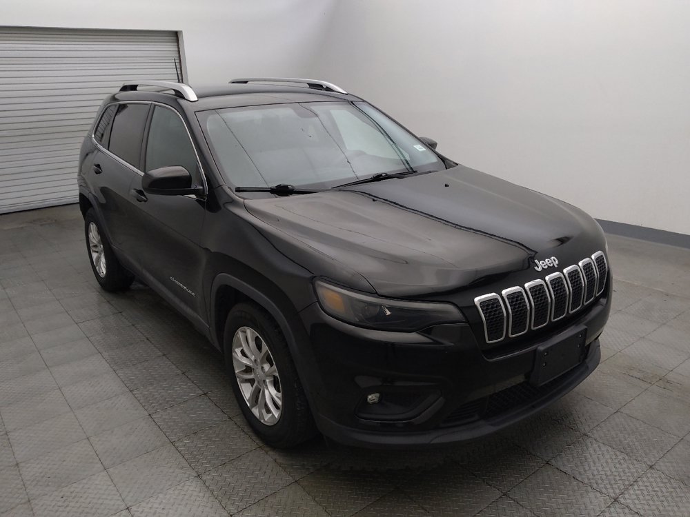 Used 2019 Jeep Cherokee Latitude w/ Popular Appearance Group FWD image 13