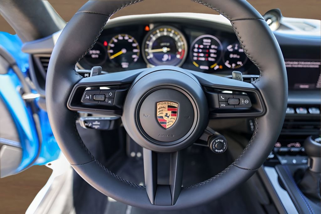 Used 2022 Porsche 911 GT3 RWD image 13