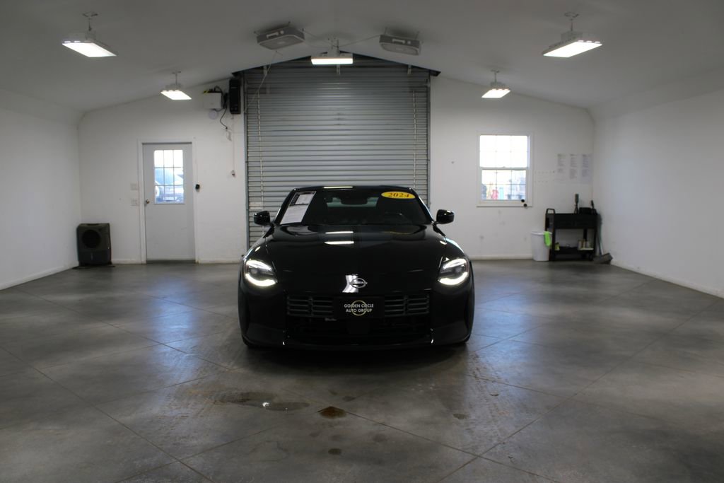 Used 2024 Nissan Z Performance w/ Floor Mat Package RWD image 3