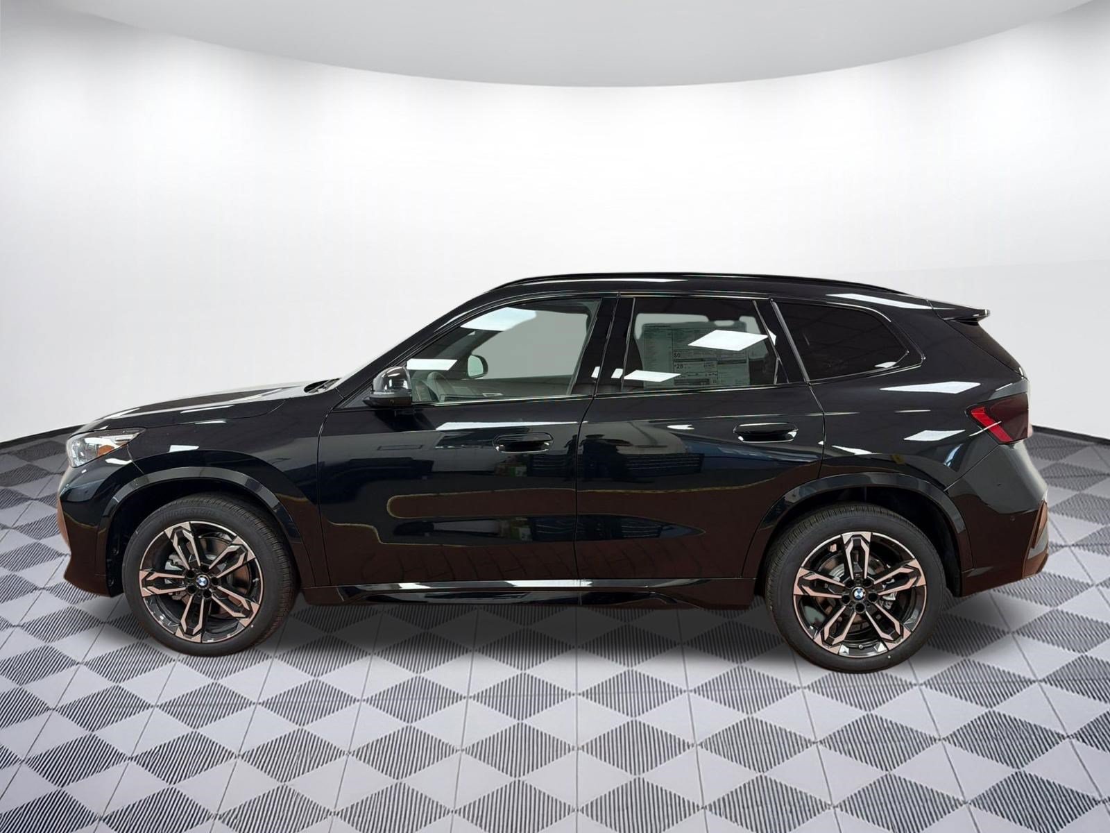 New 2026 BMW X1 xDrive28i w/ Technology Package AWD/4WD image 2