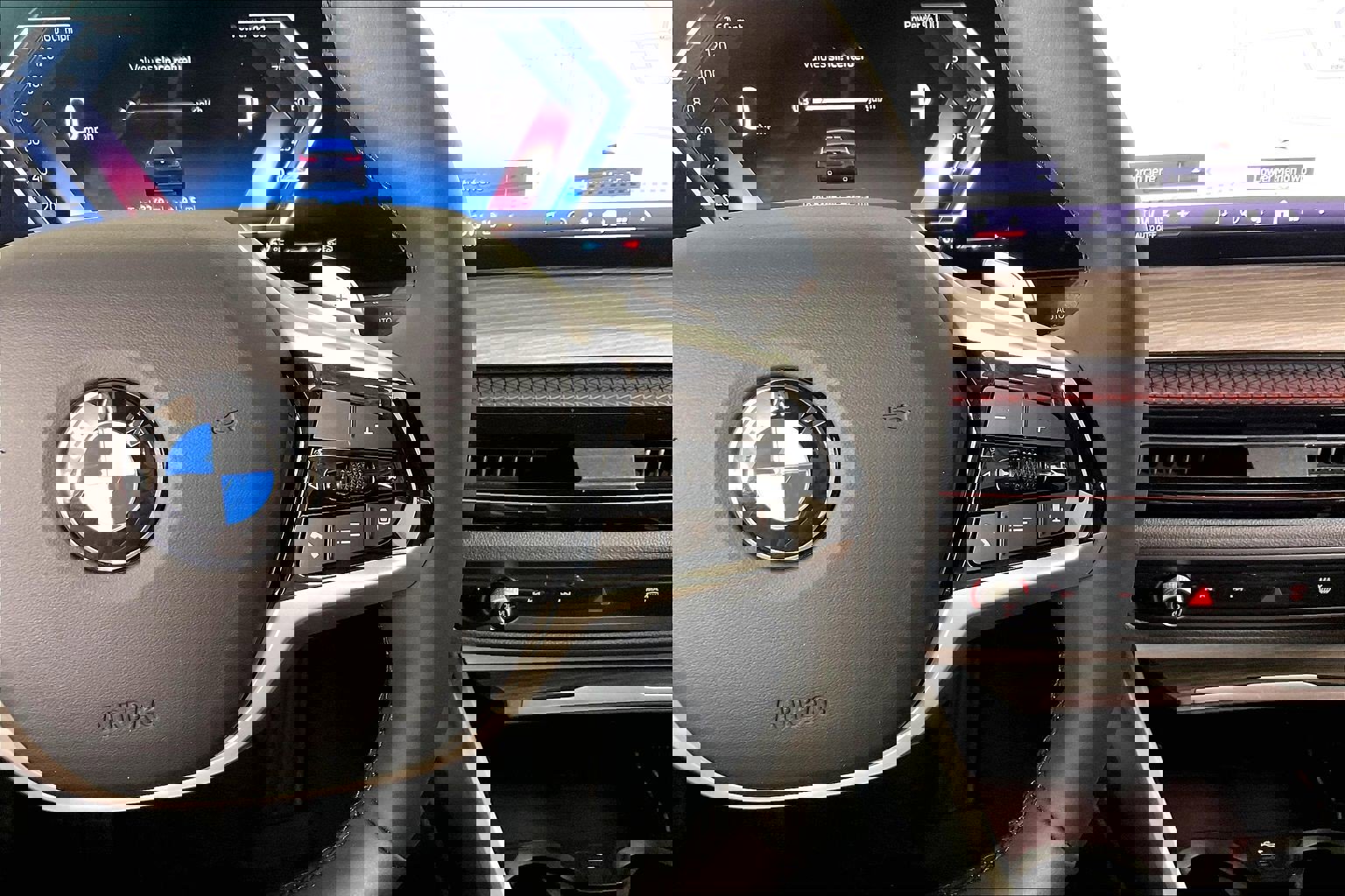 Certified 2025 BMW 330i xDrive Sedan w/ Premium Package image 19