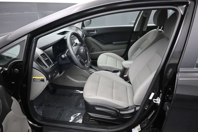 Used 2016 Kia Forte LX w/ LX Popular Package FWD image 9