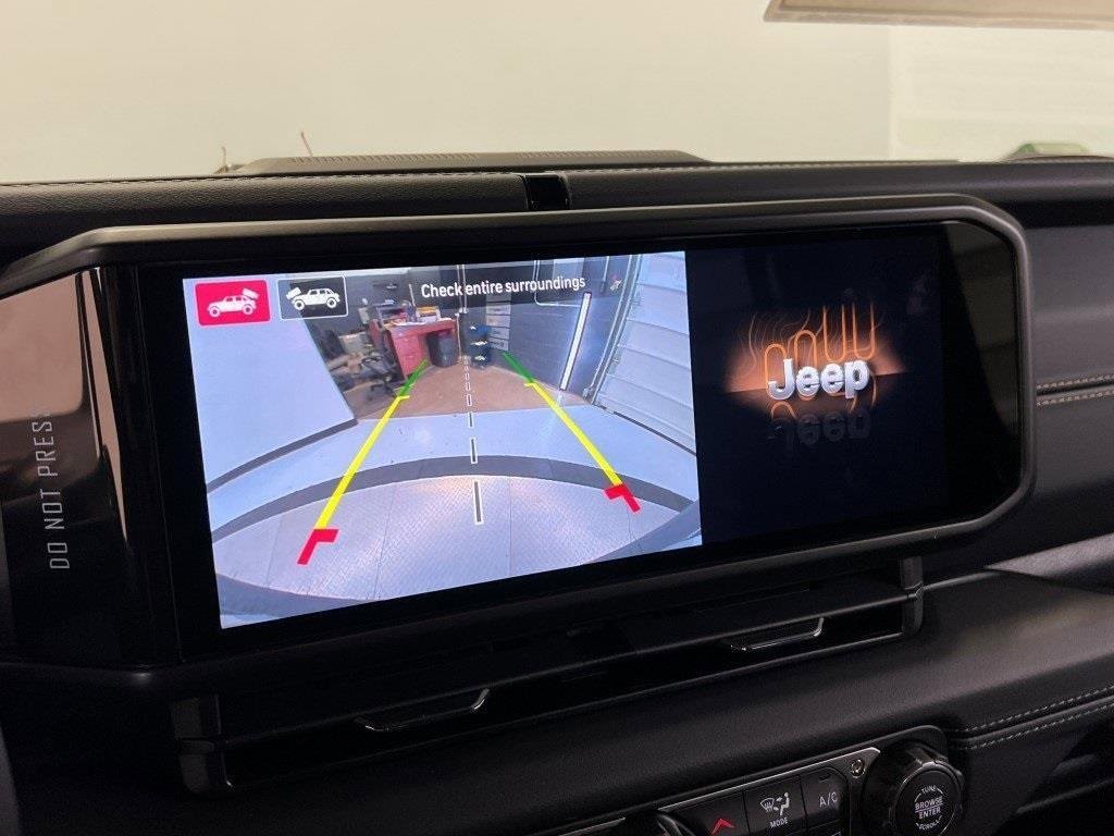 New 2026 Jeep Wrangler Sahara image 36