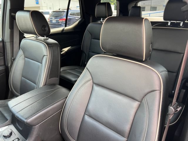 Used 2023 Chevrolet Traverse Premier w/ Redline Edition AWD/4WD image 15