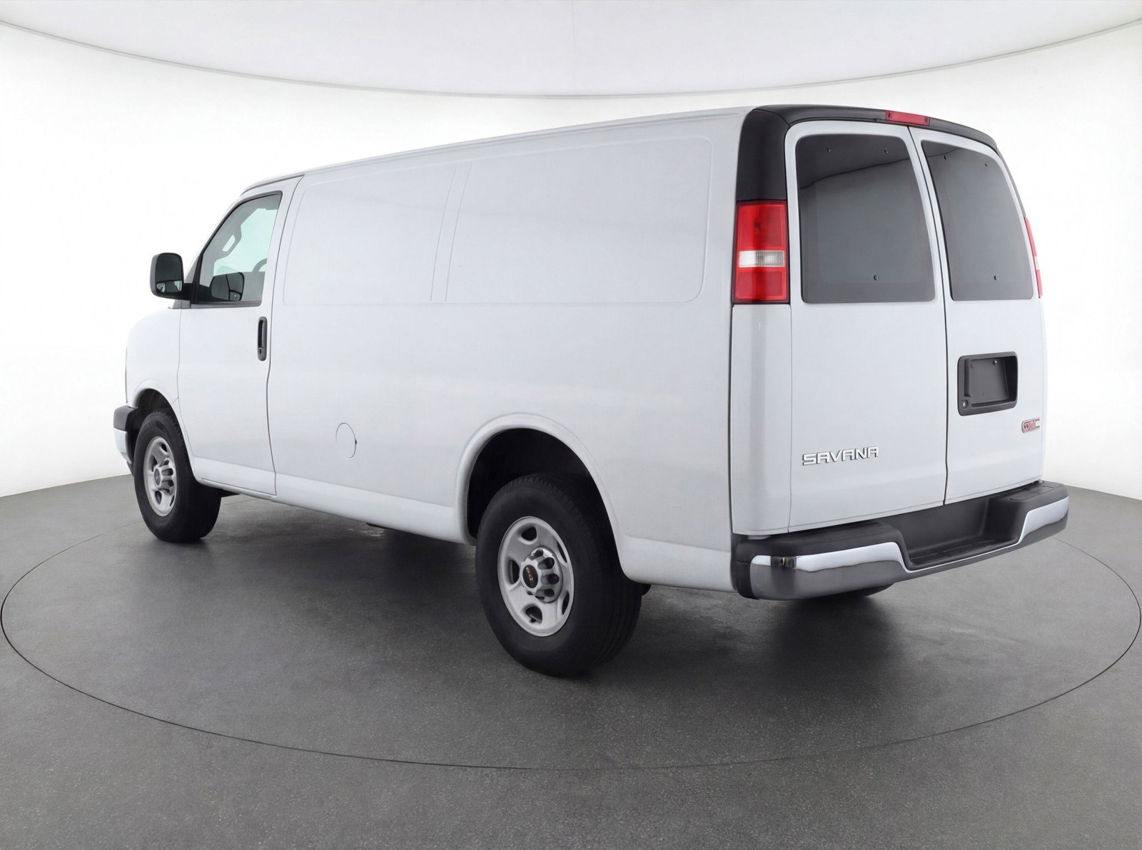 Used 2025 GMC Savana 3500 LT w/ LT Preferred Equipment Group image 6