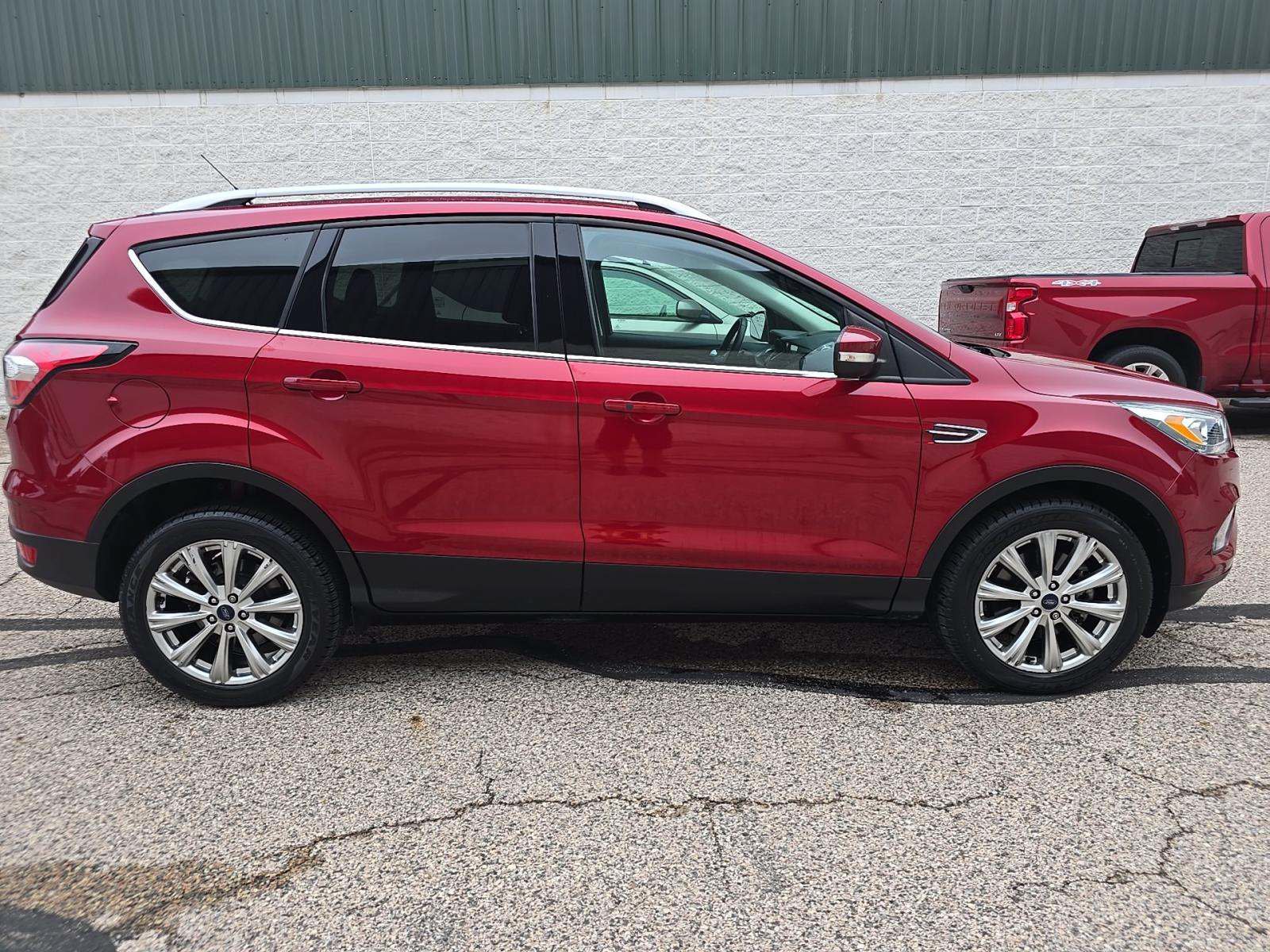 Used 2017 Ford Escape Titanium AWD/4WD image 2