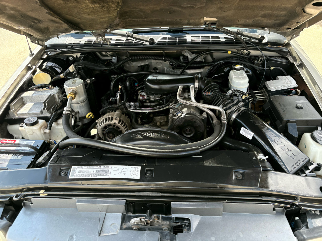 Used 2003 GMC Sonoma SL w/ Convenience Package image 38