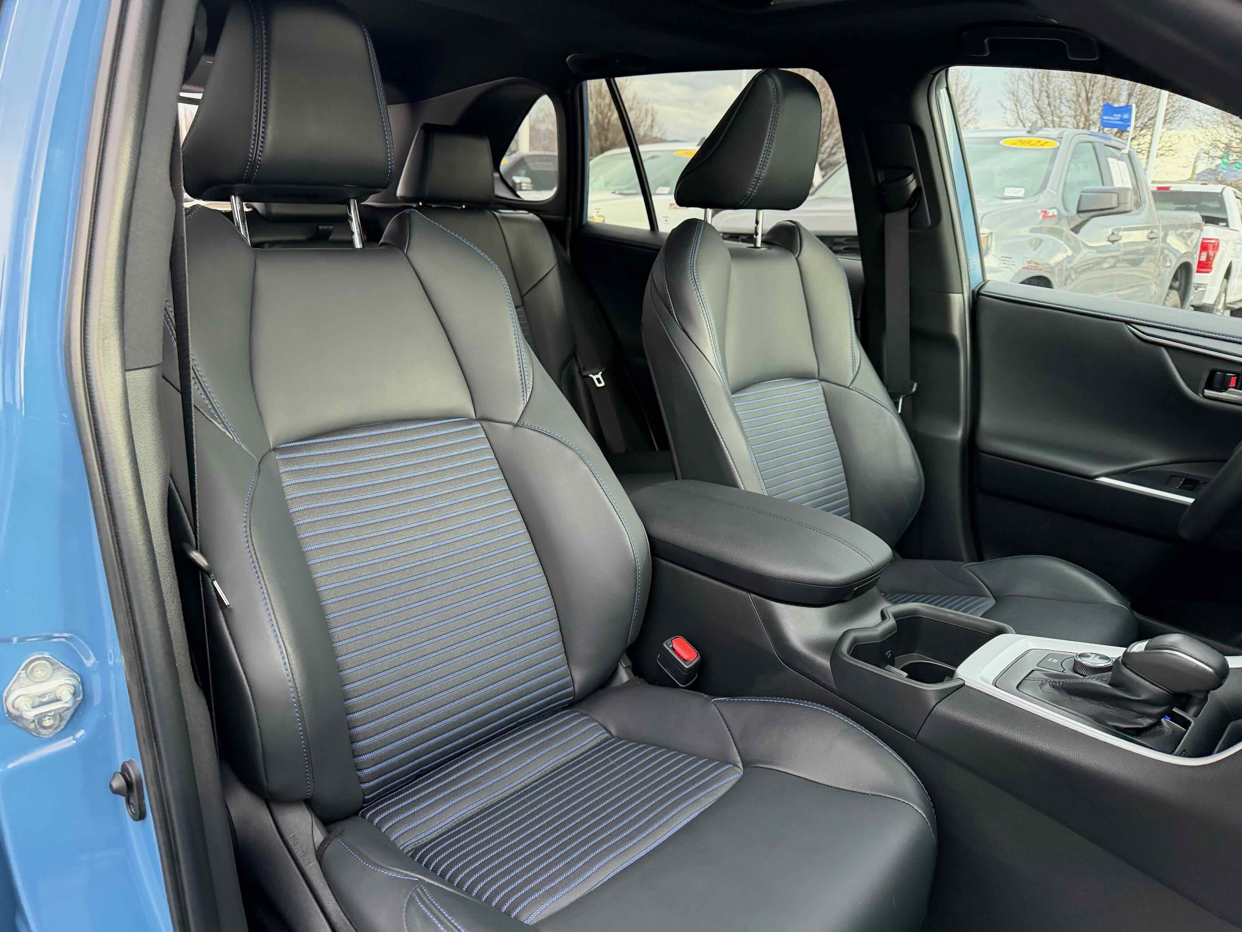 Used 2023 Toyota RAV4 XSE w/ XSE Grade Weather Package image 33