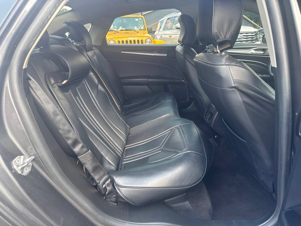 Used 2019 Ford Fusion Energi Titanium FWD image 35