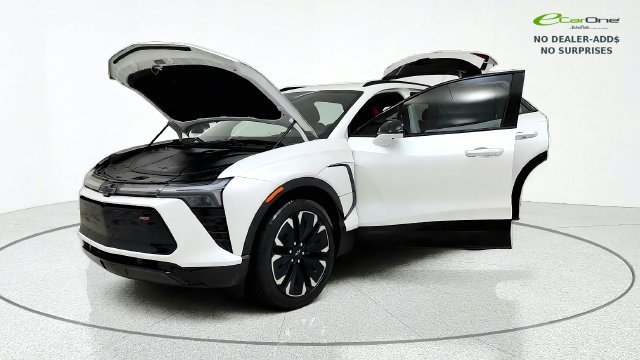 Used 2024 Chevrolet Blazer EV RS RWD image 14