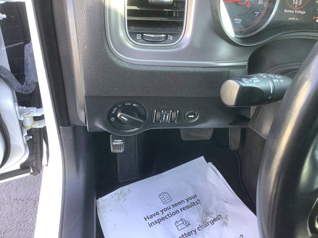 Used 2023 Dodge Charger SXT image 11