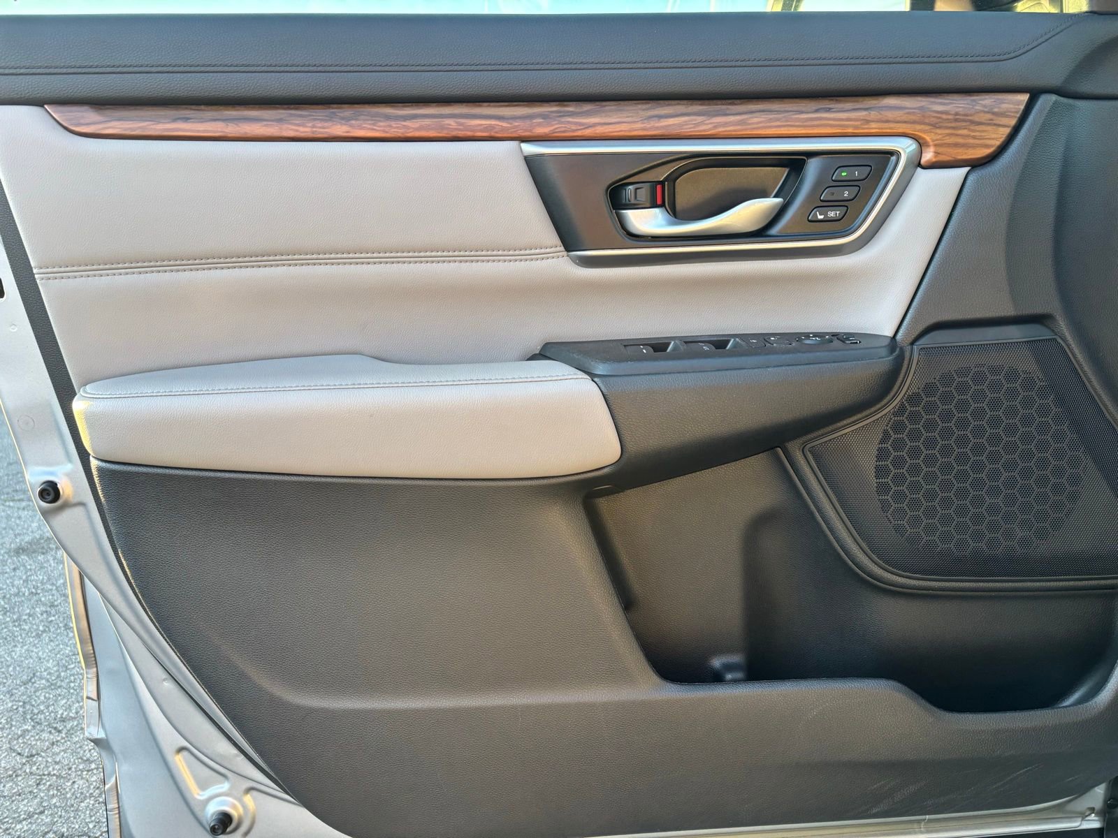 Used 2019 Honda CR-V EX-L image 14