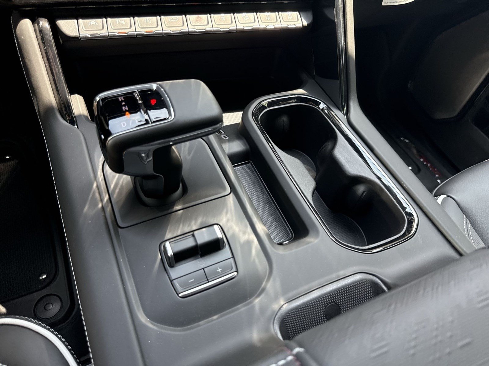 New 2026 GMC Sierra 1500 AT4X AWD/4WD image 17
