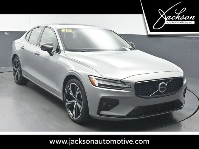 Used 2024 Volvo S60 B5 Plus w/ Protection Package Premier FWD video 1